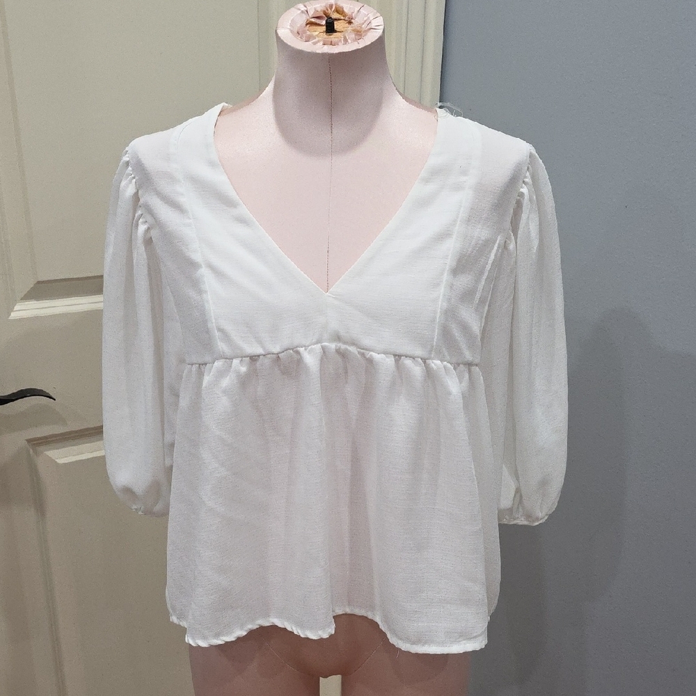 HYFVE White Puff Sleeve Peplum Blouse